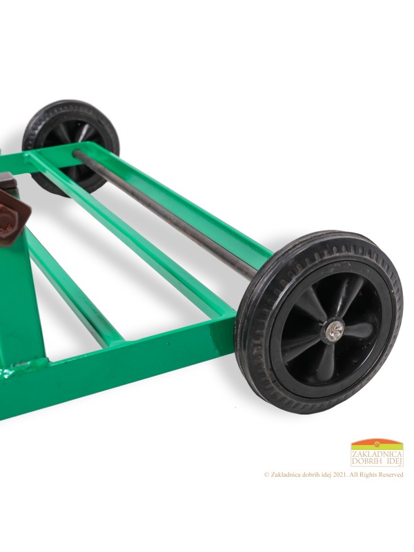 Innovative forks with wheels for aeration and tillage 75 cm wide 